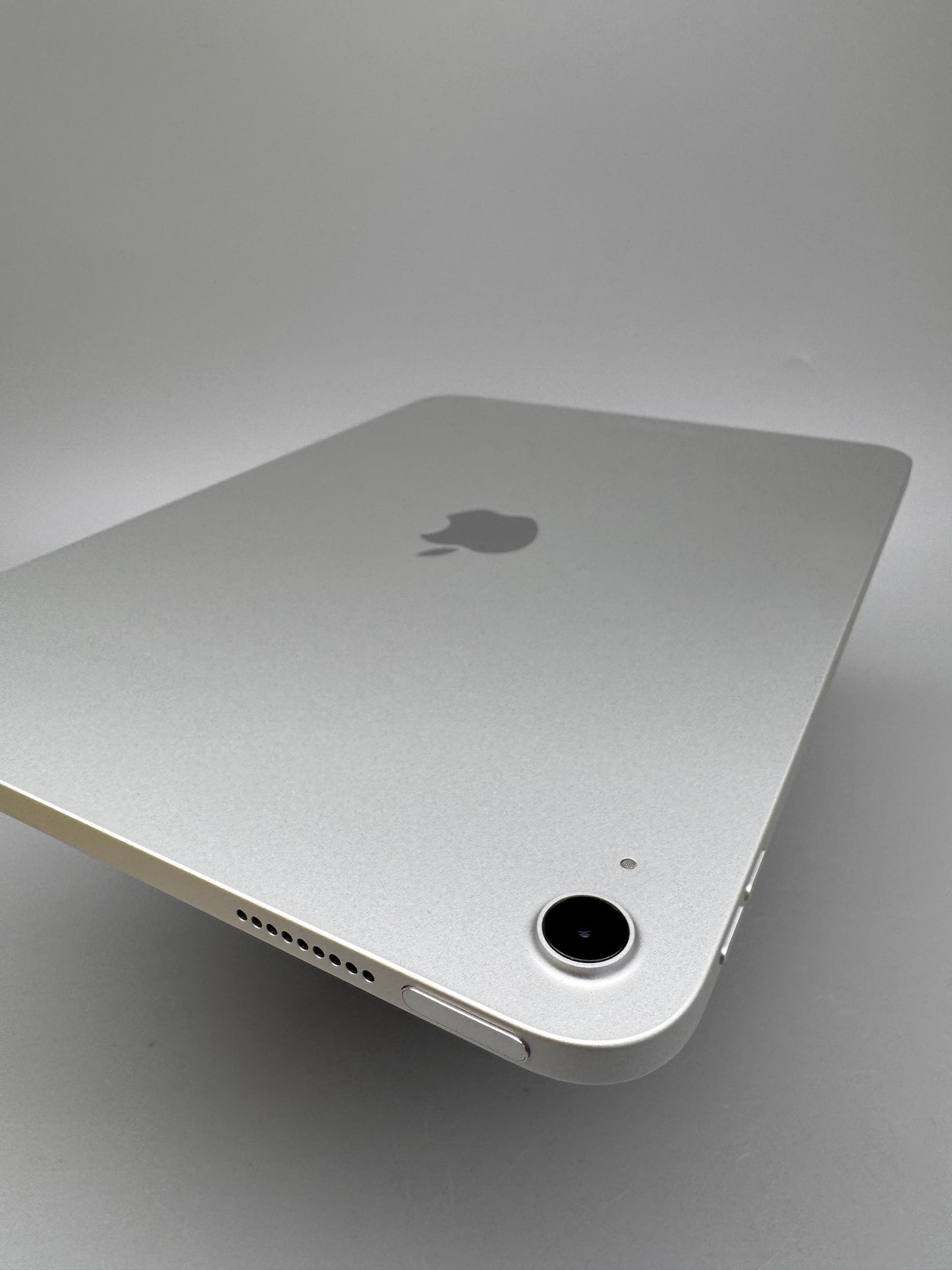 Apple iPad 11 Wi-Fi 128GB Silver A16 Bionic Tablet MD3Y4KN/A A3354