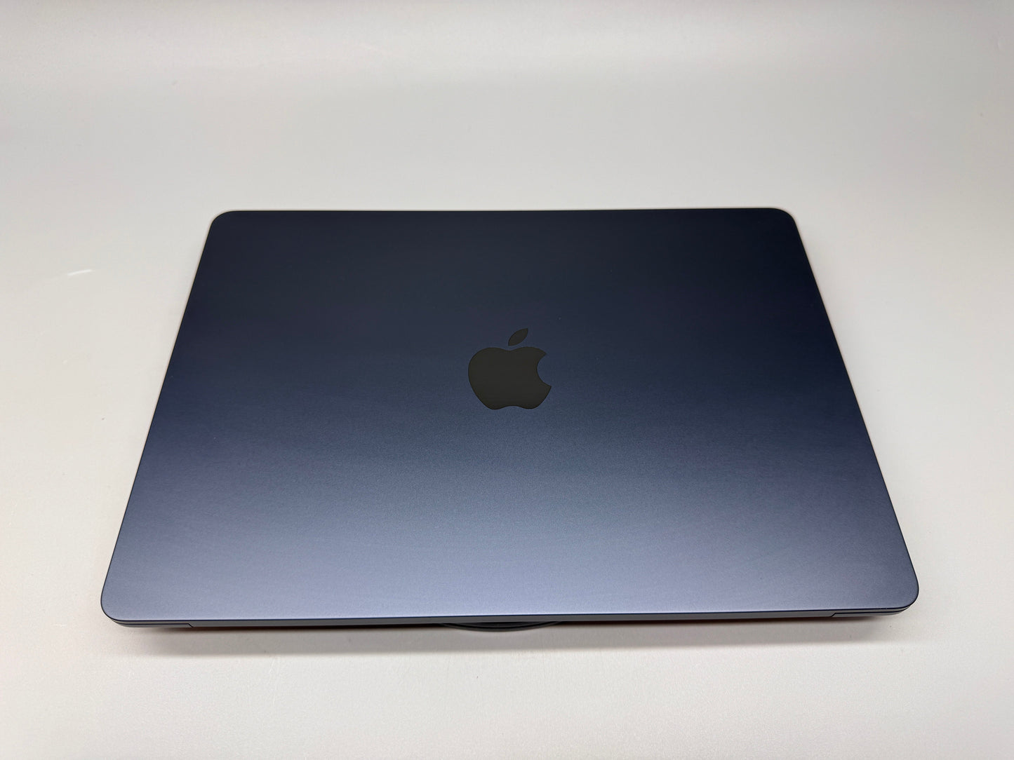 Apple MacBook Air 13 2025 M4 10-Coe CPU 8-Core GPU 16GB RAM 256 GB SSD MW123B/A
