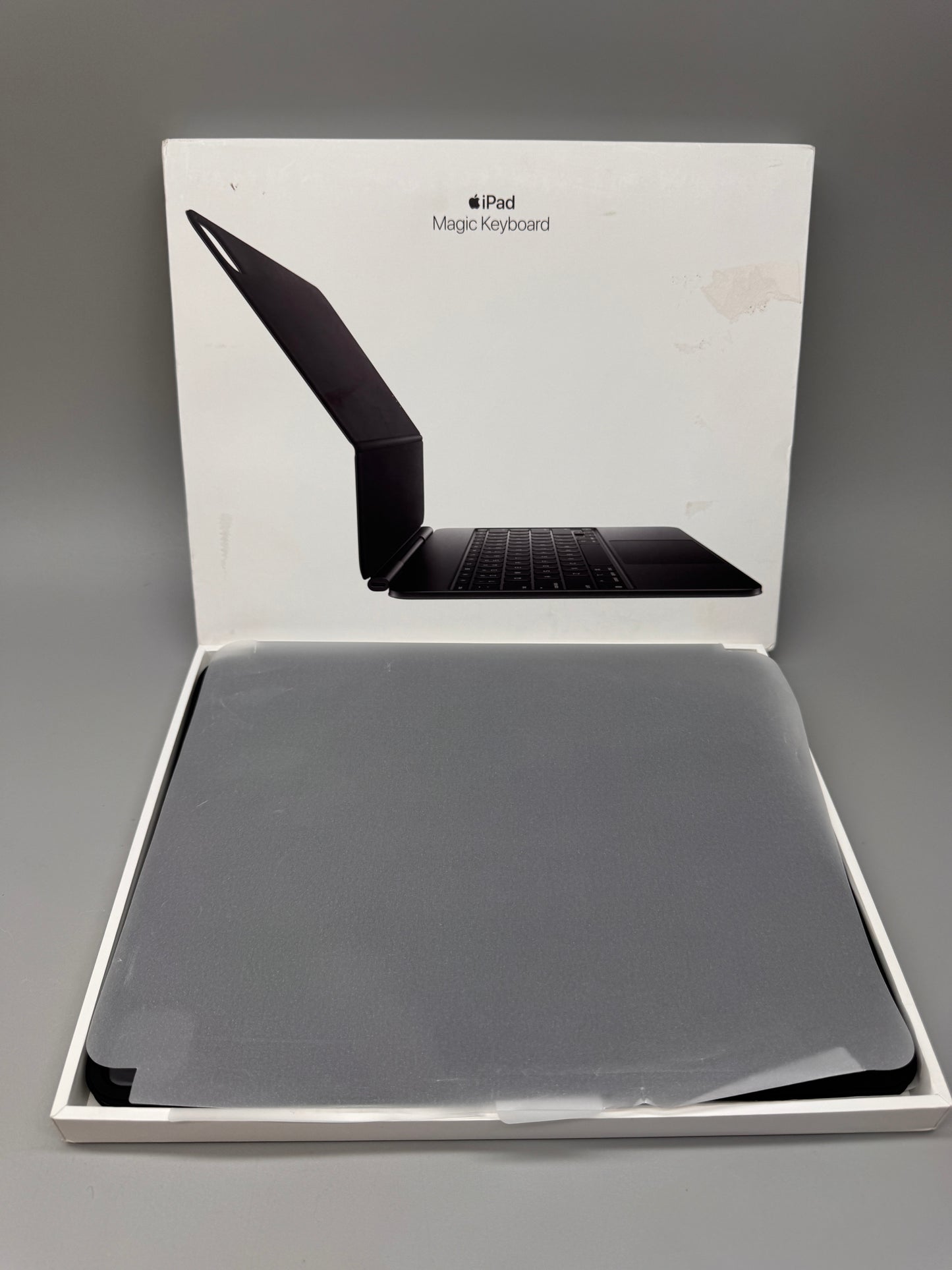 Apple Magic Keyboard Case 2024 for iPad Pro 13” M4 M5 Black MWR53B/A A2974