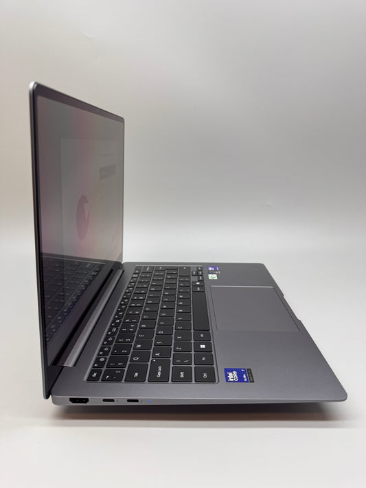 Samsung Galaxy Book5 Pro 14in Touchscreen Laptop Ultra 7 256V 16GB RAM 512GB SSD AMOLED Windows 11 Home Grey NP944XHA-KG2UK