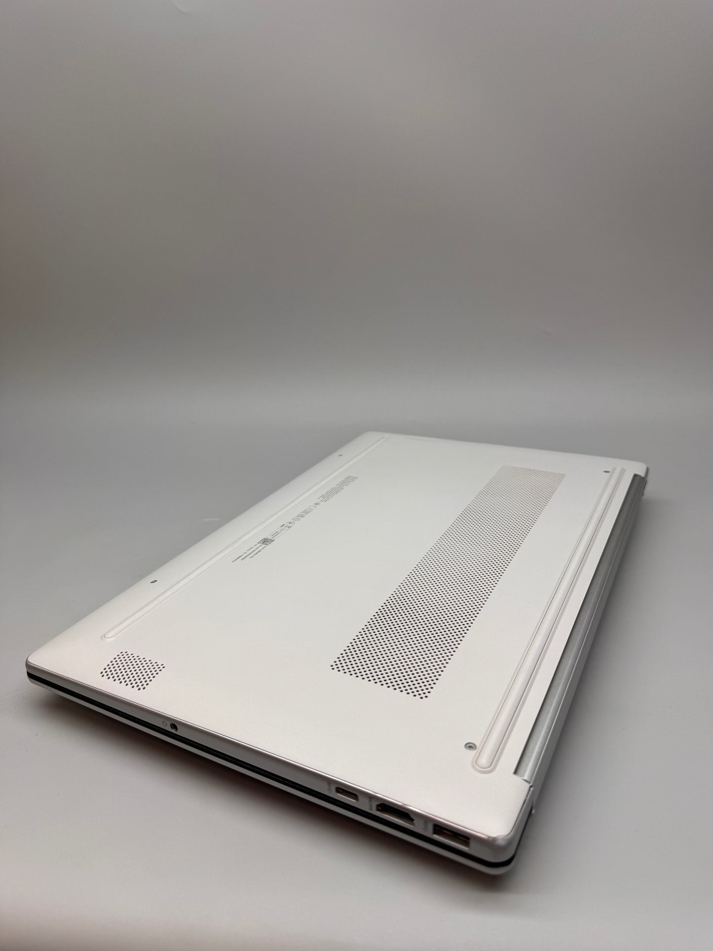 HP Pavilion 15in 2024 IPS Laptop Intel Core i5-1235U 16GB RAM 512GB SSD Windows 11 Home Silver 15-EG2025NA