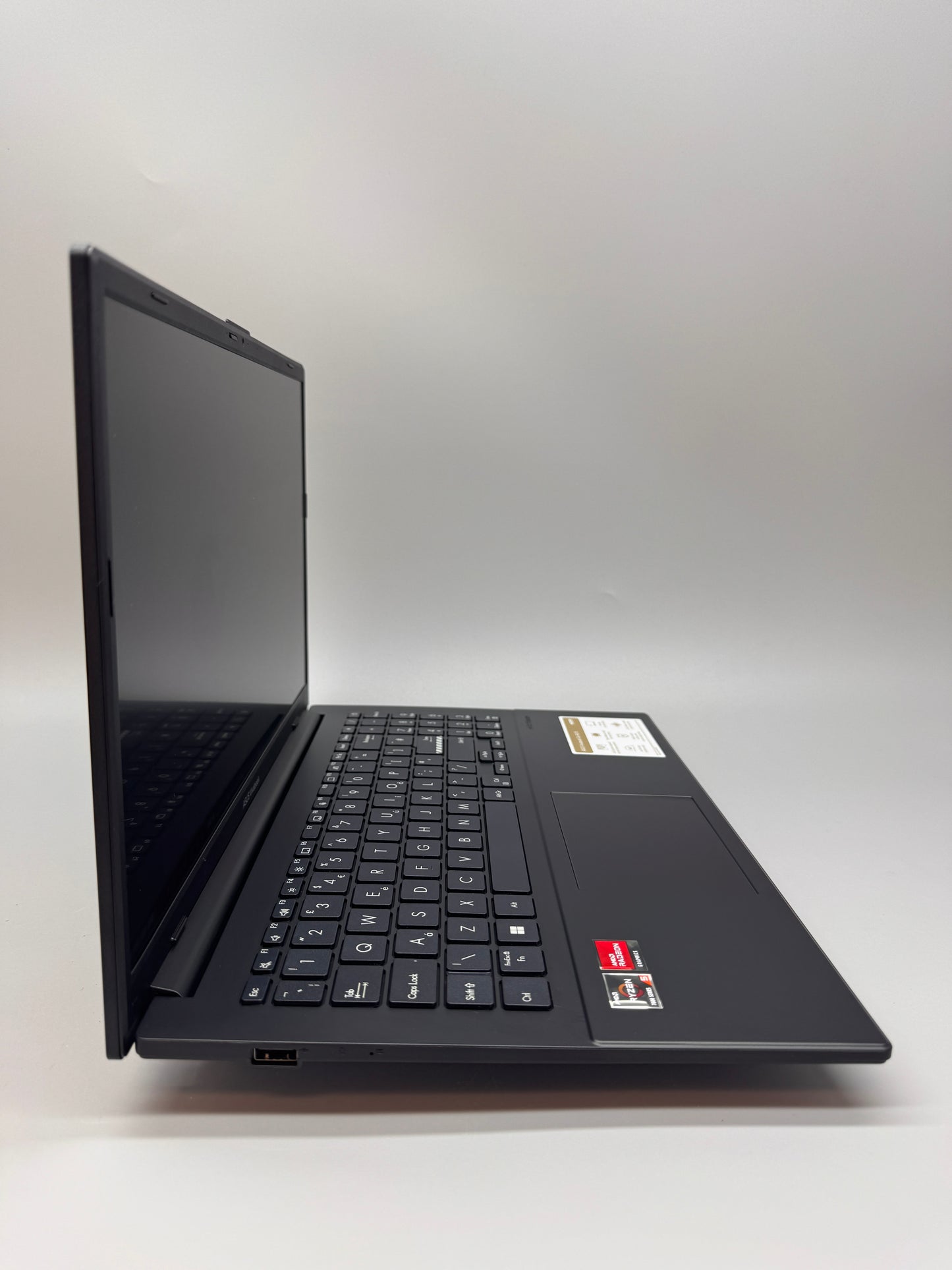 Asus VivoBook Go 15.6in Laptop AMD Ryzen 5 7520U 16GB RAM 512GB SSD IPS Windows 11 Home Black E1504FA-BQ2566W