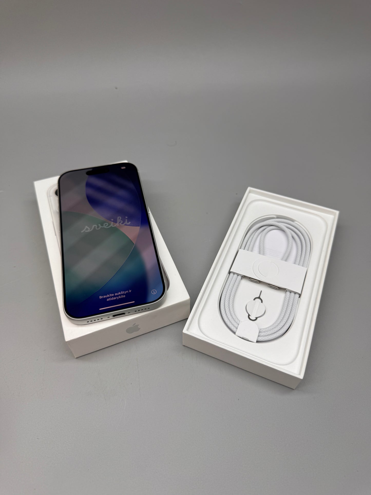 Apple iPhone 17 Pro 256GB 5G Factory Unlocked 48MP Camera Smartphone Silver MG8G4QN/A A3523