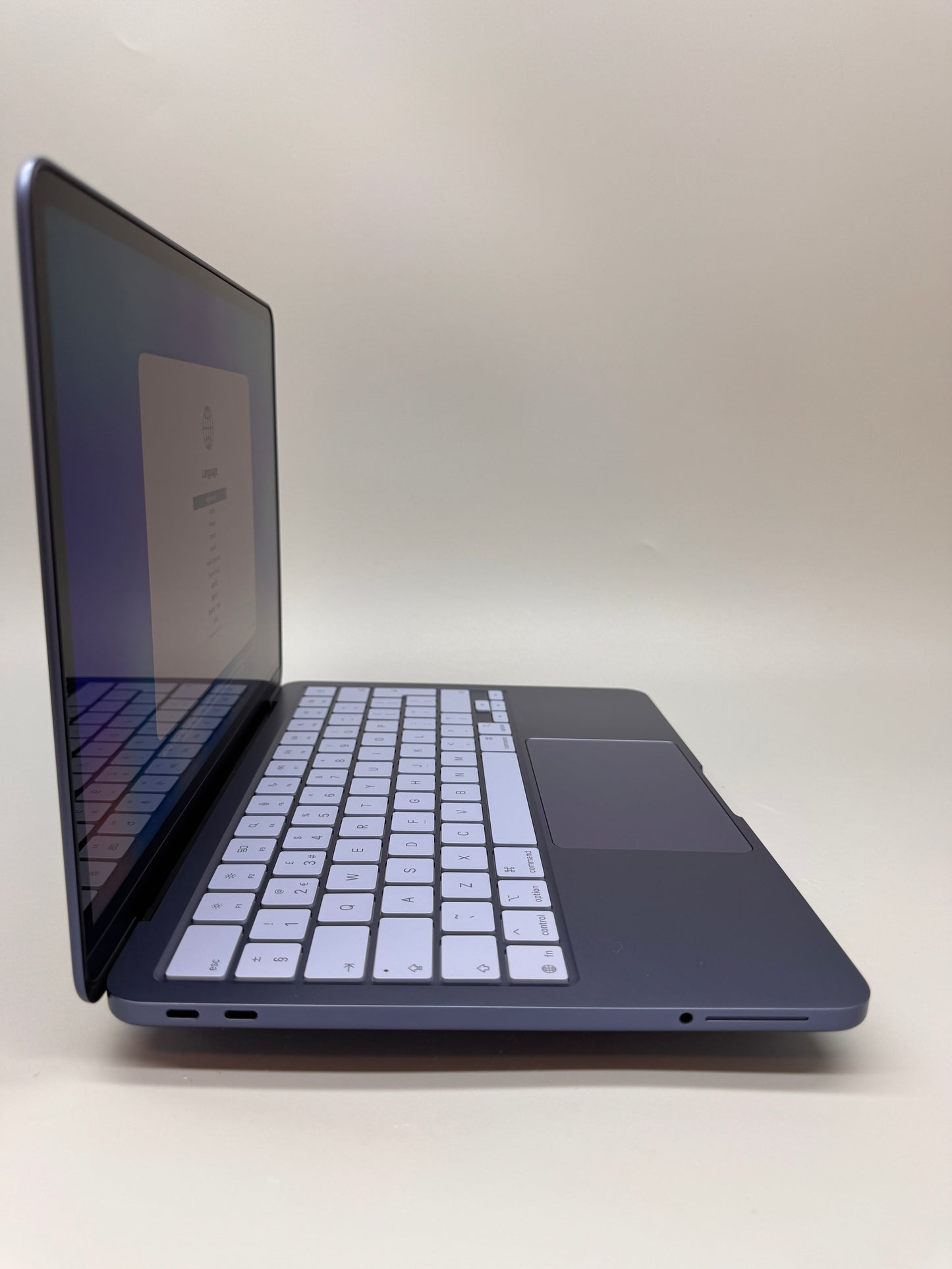 Apple Macbook Neo 13 inch 2026 Indigo A18 Pro 6C CPU 5C GPU 8GB RAM 256GB SSD MHFF4B/A A3404