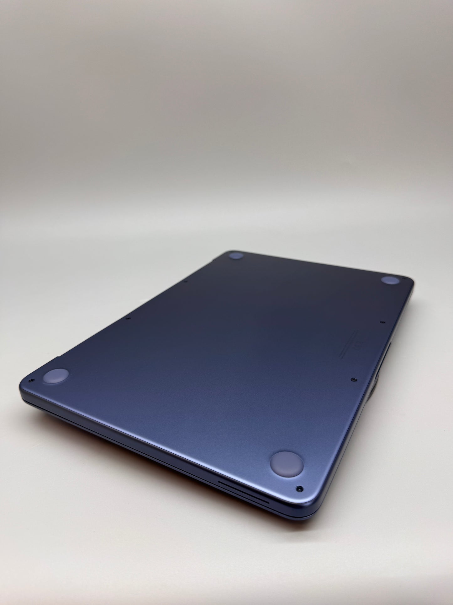 Apple Macbook Neo 13 inch 2026 Indigo A18 Pro 6C CPU 5C GPU 8GB RAM 256GB SSD MHFF4B/A A3404