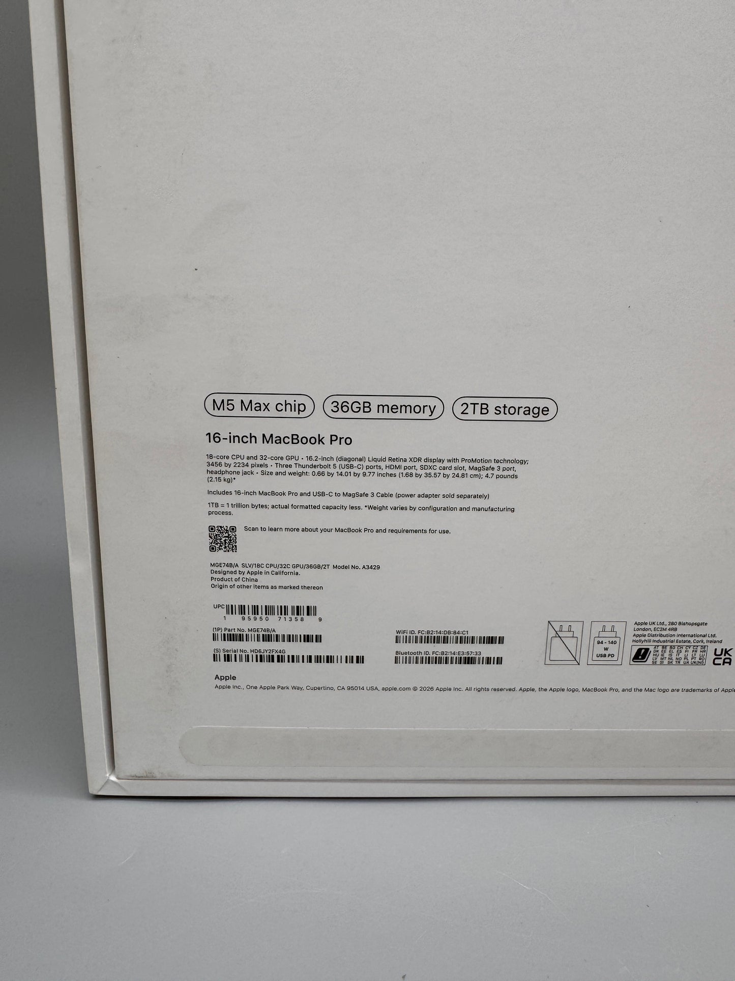 Apple MacBook Pro 16 2026 Laptop M5 Max 18-Core CPU 16-Core GPU 36GB RAM 2TB SSD macOS Silver MGE74B/A