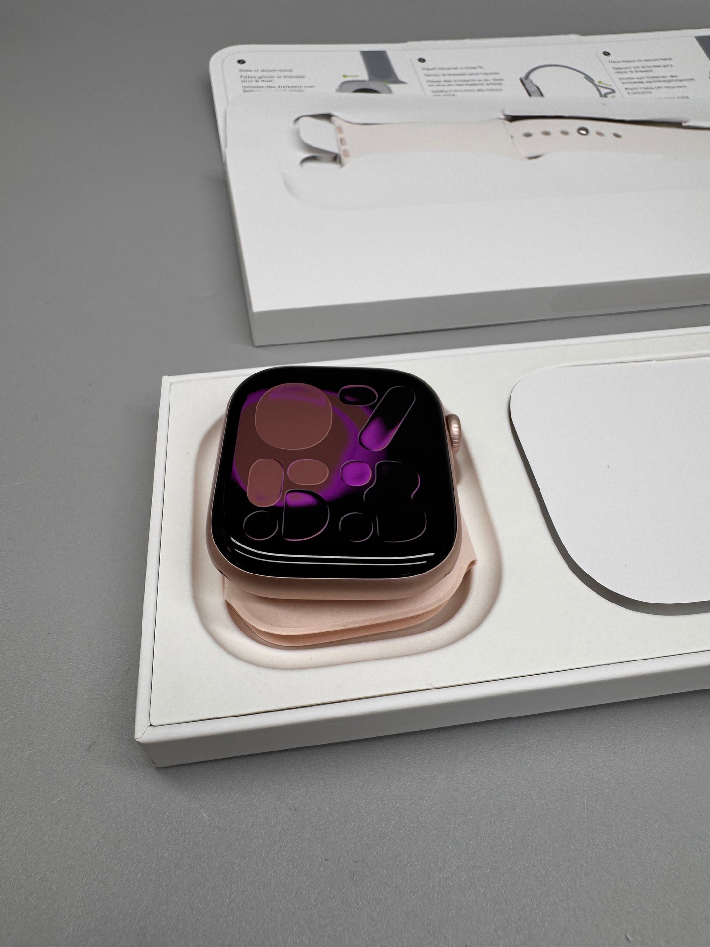 Apple Watch Series 10 2024 46mm GPS Rose Gold Aluminium Sport Band Smartwatch MWWU3QA/A