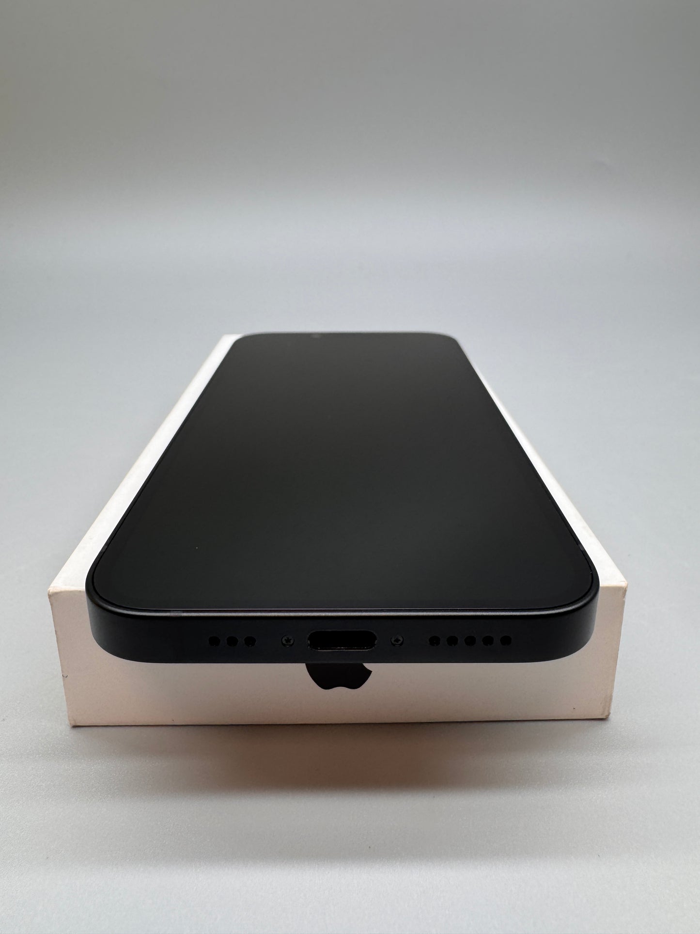 Apple iPhone 16e 128GB 5G Factory Unlocked 48MP Camera Smartphone Black MD1Q4QN/A