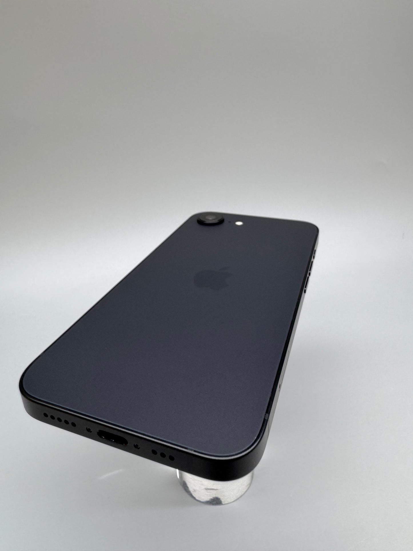 Apple iPhone 16e 128GB 5G Factory Unlocked 48MP Camera Smartphone Black MD1Q4QN/A