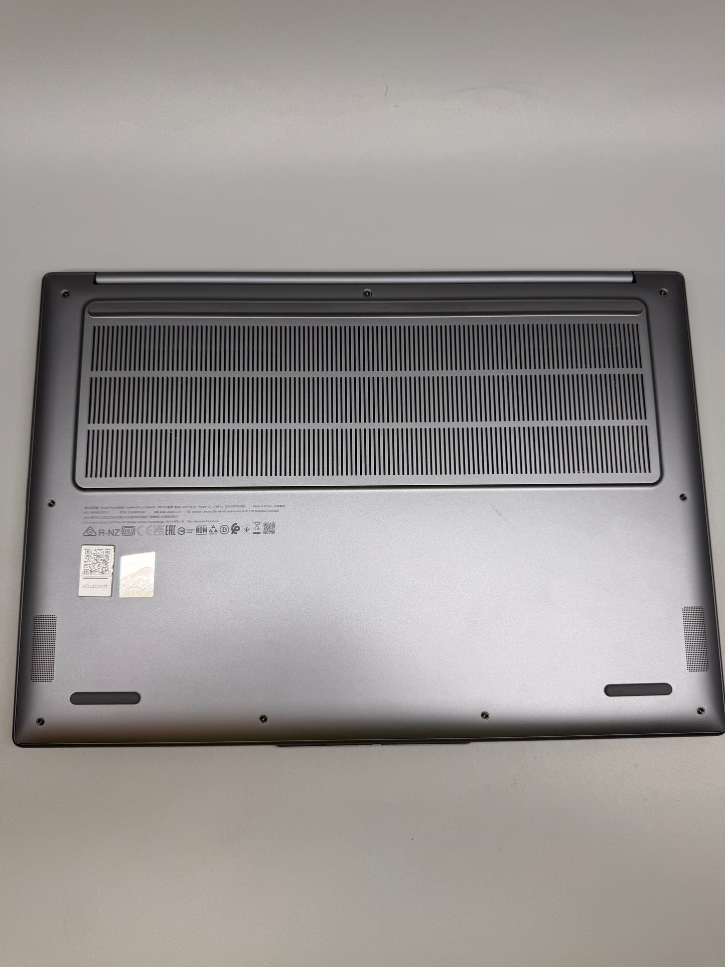 Lenovo IdeaPad Pro 5 16in OLED Laptop Intel Core Ultra 5 225H Intel Arc 130T 24GB RAM 1TB SSD Windows 11 Home Grey 83JM0039UK