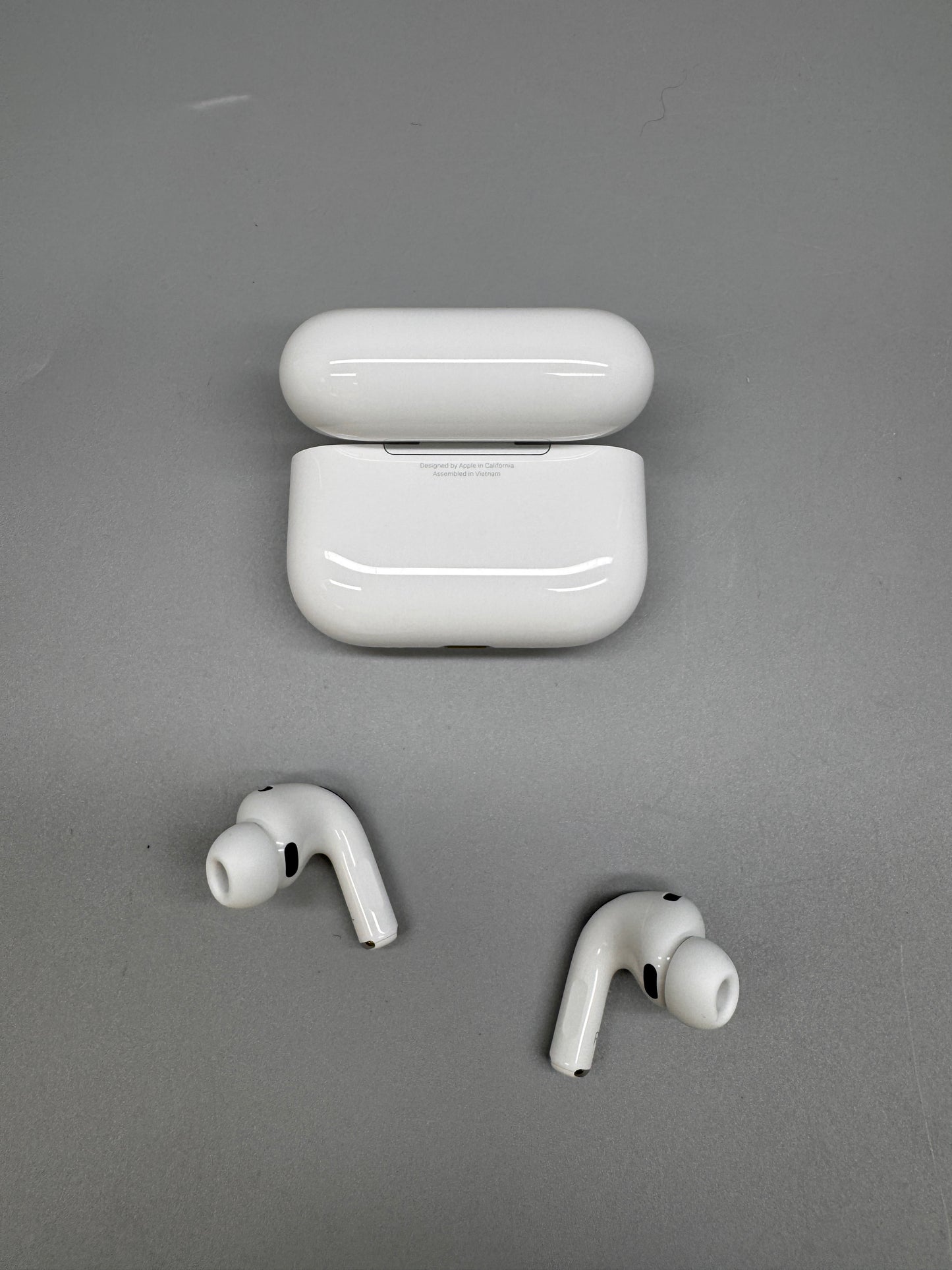 Apple AirPods Pro 3 Generation with MagSafe USB-C Charging Case Noise Cancelling Wireless Bluetooth Headphones in White MFHP4ZM/A