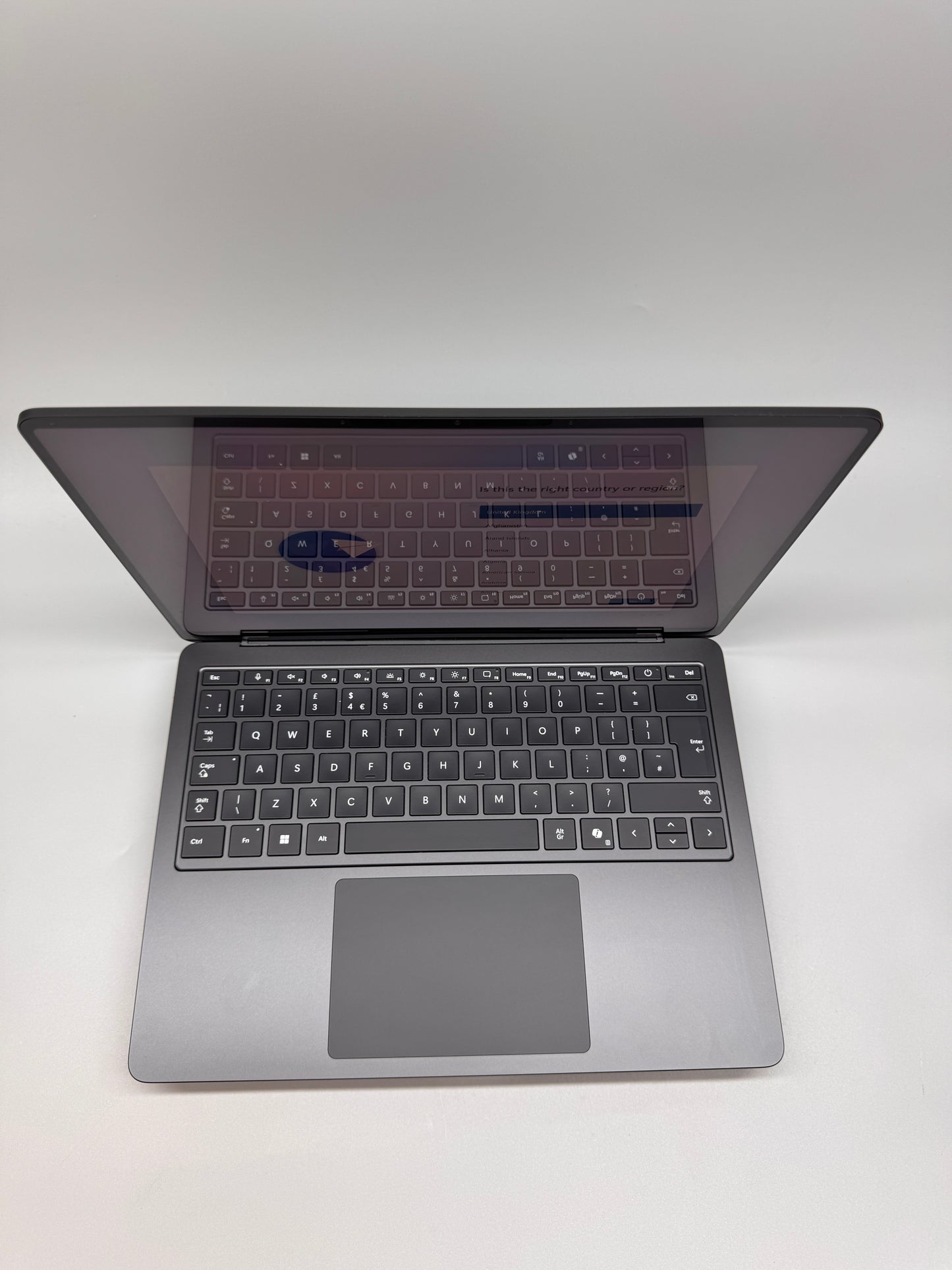 Microsoft Surface Laptop 7 Copilot+ PC Snapdragon X Plus Adreno Graphics 16GB RAM 1TB SSD Windows 11 Home 13.8in Laptop Black EP2-19293