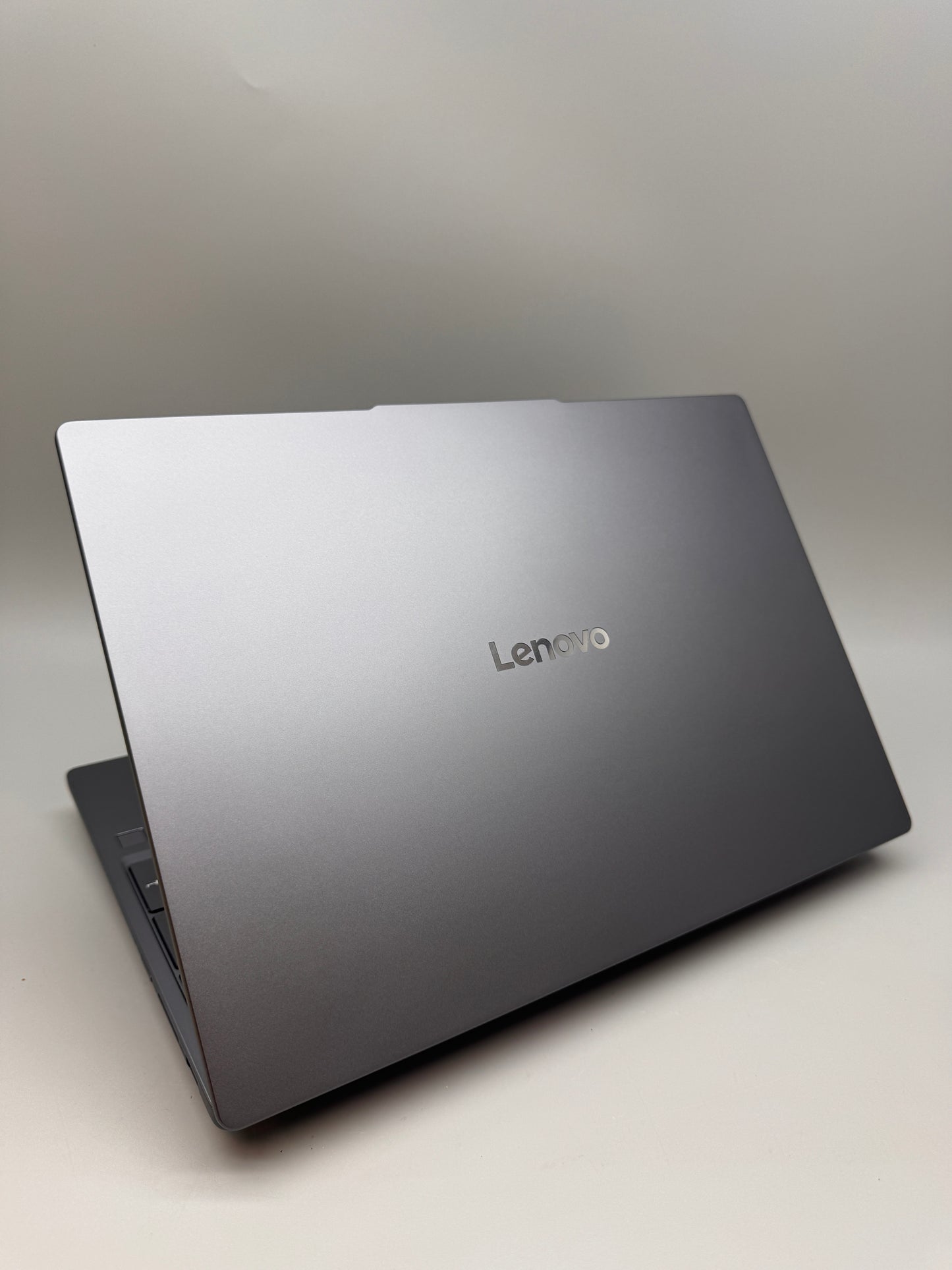Lenovo IdeaPad Slim 3 15Q8X10 15in Copilot+ PC Laptop Qualcomm Snapdragon X1-26-100 16GB RAM 1TB SSD Windows 11 Home IPS Grey 83N3002CUK