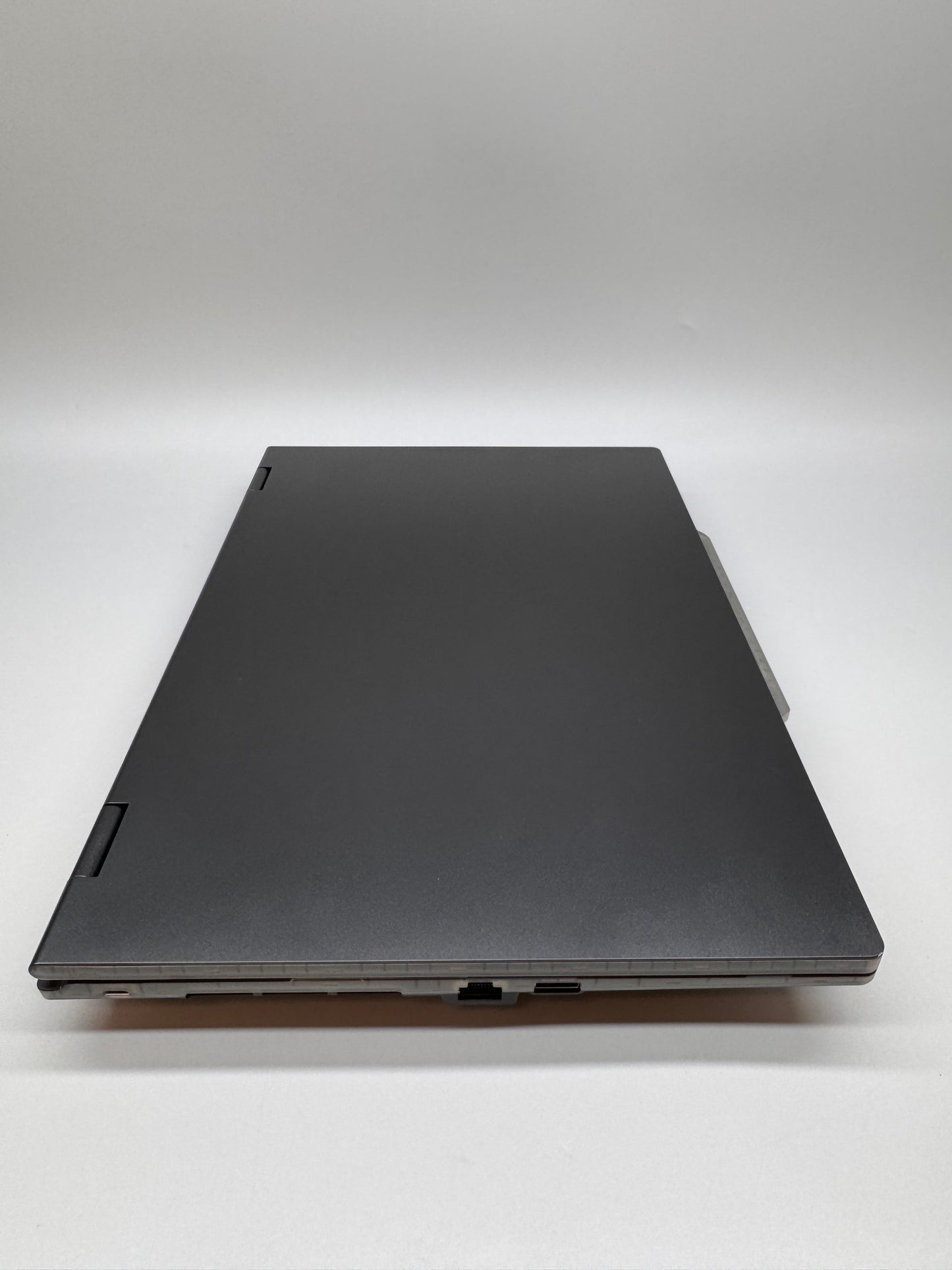MSI Cyborg 15 inch B2RW Gaming Laptop Intel Core 7 240H NVIDIA GeForce RTX 5060 16GB RAM 1TB SSD IPS Windows 11 Home 144Hz Black 9S7-15Q342-020 B2RWFKG-020UK