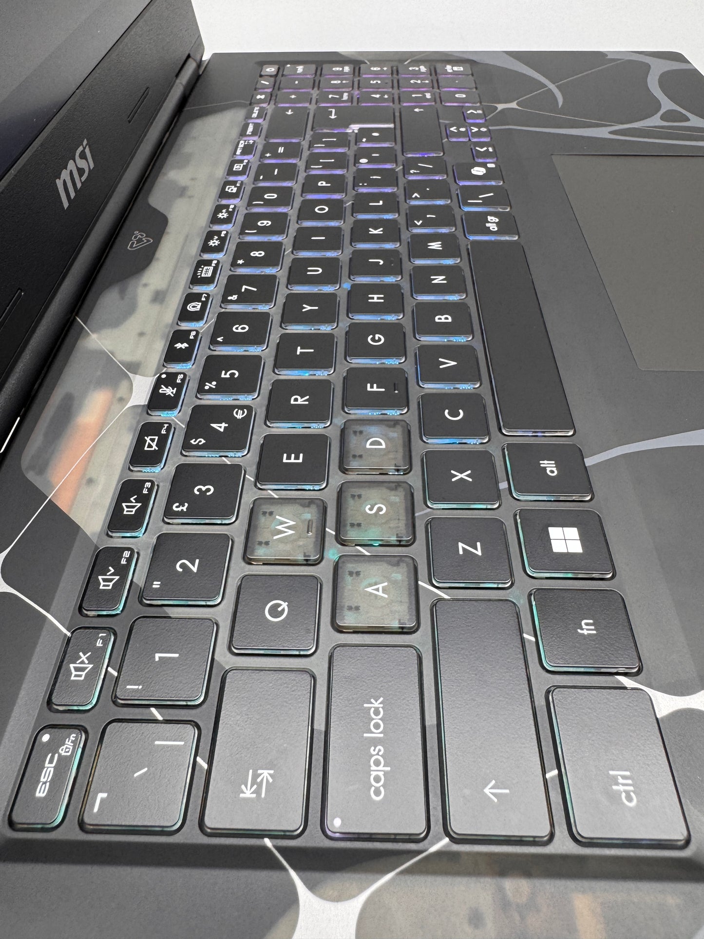 MSI Cyborg 15 inch B2RW Gaming Laptop Intel Core 7 240H NVIDIA GeForce RTX 5060 16GB RAM 1TB SSD IPS Windows 11 Home 144Hz Black 9S7-15Q342-020 B2RWFKG-020UK