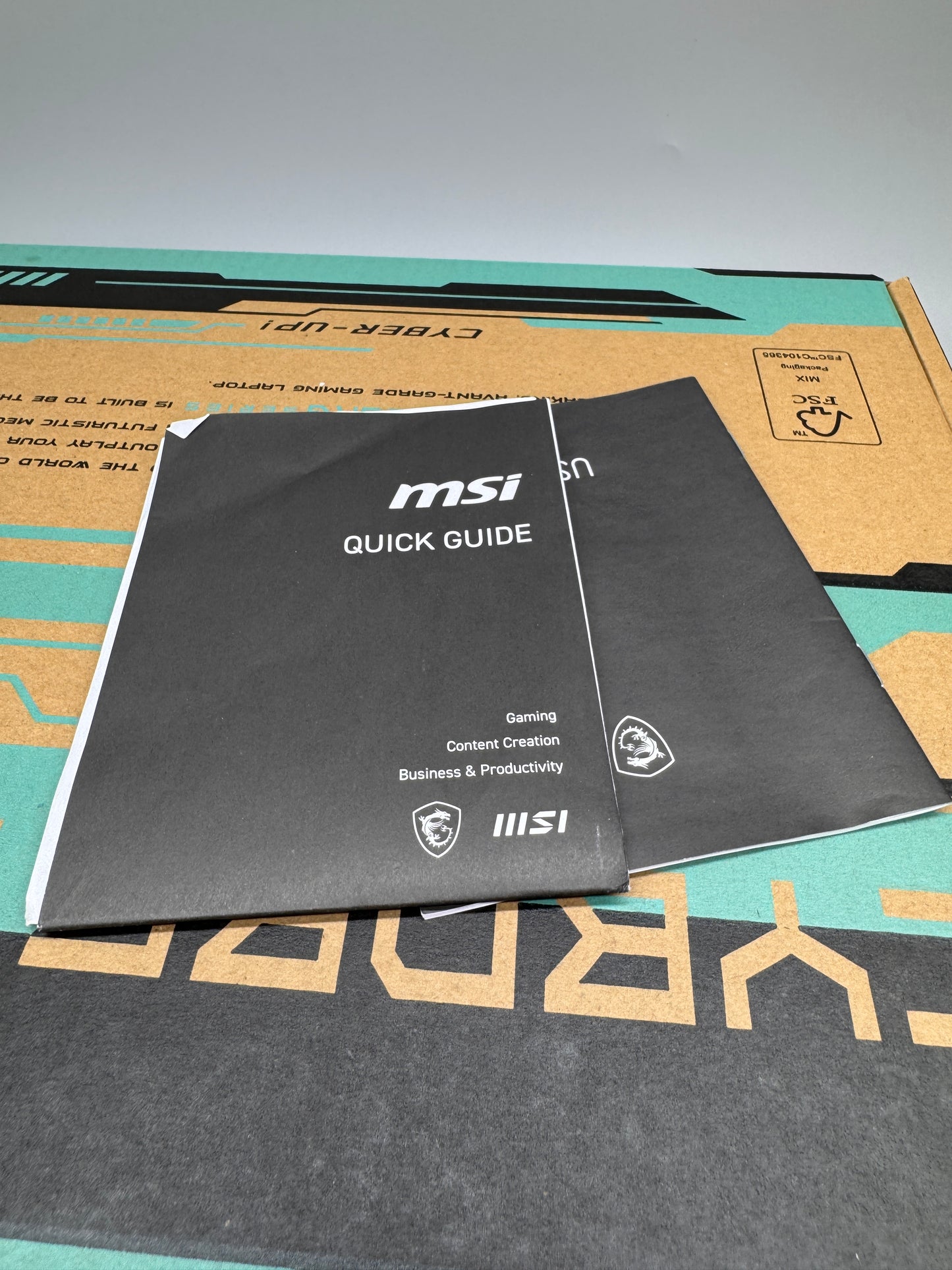 MSI Cyborg 15 inch B2RW Gaming Laptop Intel Core 7 240H NVIDIA GeForce RTX 5060 16GB RAM 1TB SSD IPS Windows 11 Home 144Hz Black 9S7-15Q342-020 B2RWFKG-020UK