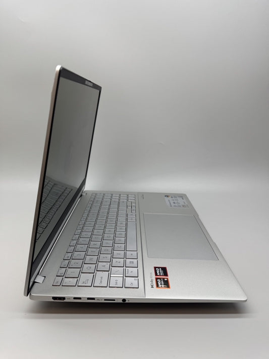 Asus Vivobook S 15 OLED Laptop Ryzen AI 9 32GB RAM 1TB SSD M5506WA-MA042W