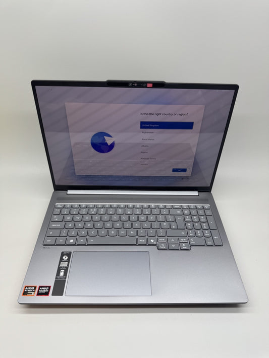 Lenovo IdeaPad Pro 5 16" OLED 16AKP10 Copilot+ PC Ryzen AI 5 24GB RAM 1TB SSD